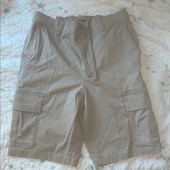 George Men's Khaki Cargo Shorts - Picture 1 of 3